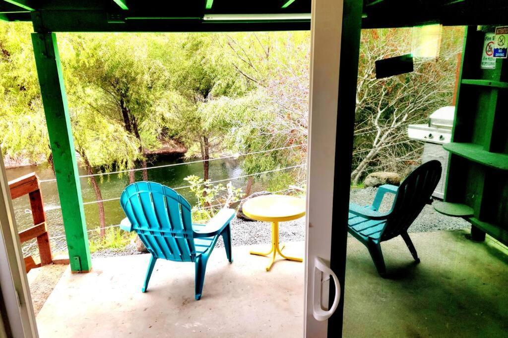 Retro Casita On The River! Only 1 Min To Snp Gate! Riverfront With Swimming Villa Three Rivers Exterior photo